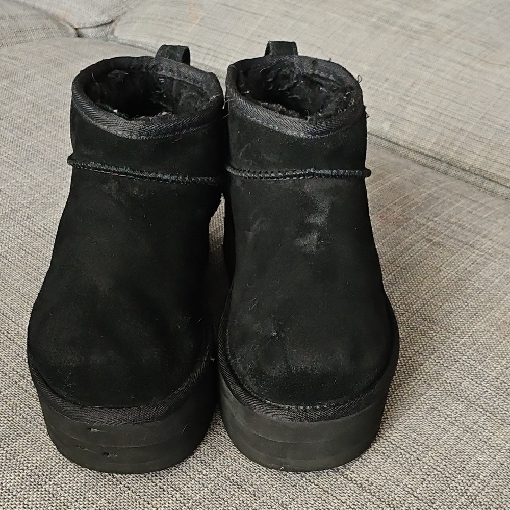 Ugg Women's Black Suede Ankle Boots